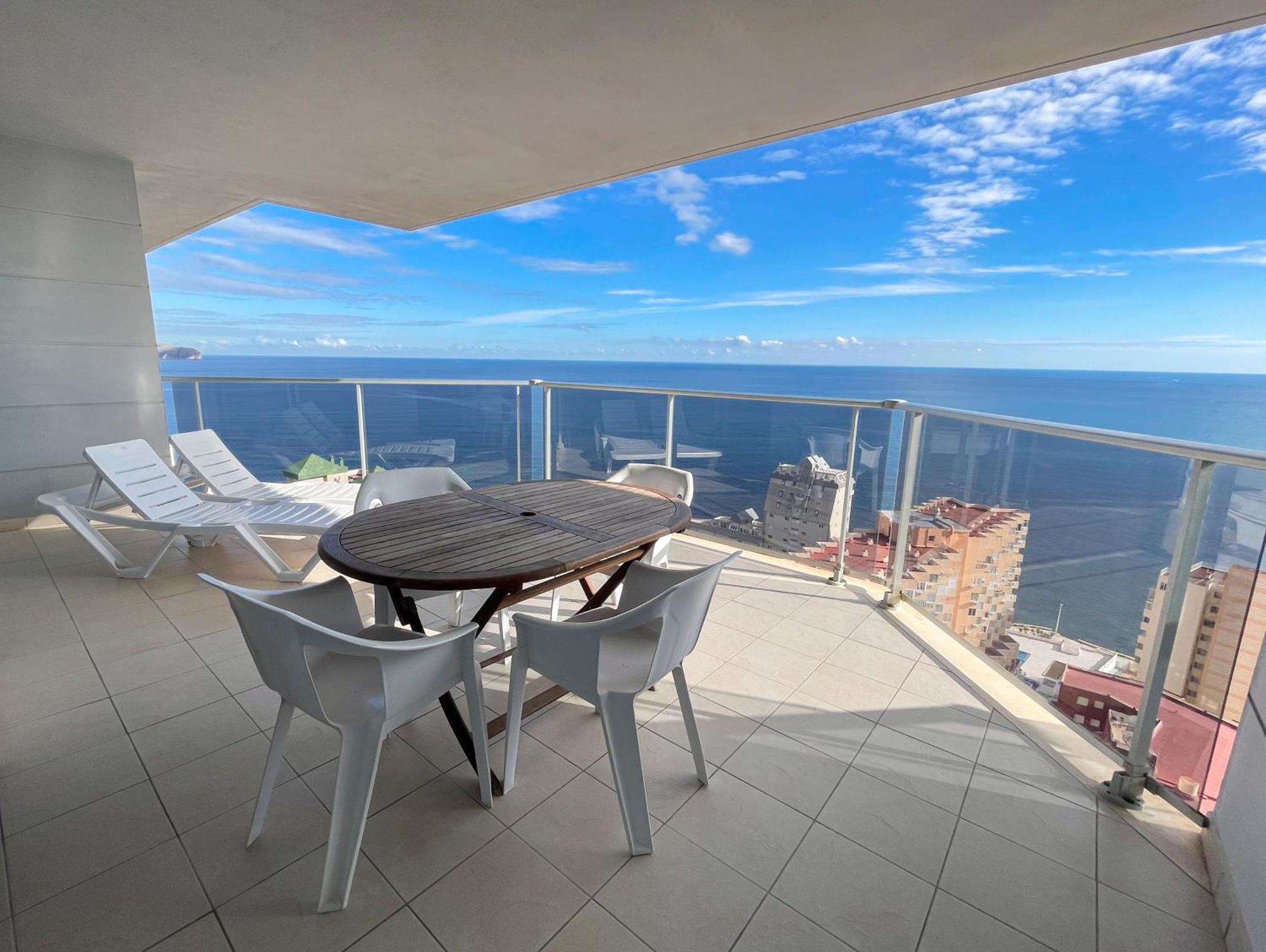 Apartamentos Entremares - Grupo Antonio Perles Калпе Екстериор снимка